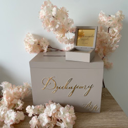 Pudełko na koperty z...